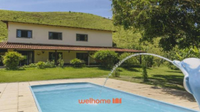 Casa com piscina e vista para montanha em Pirai